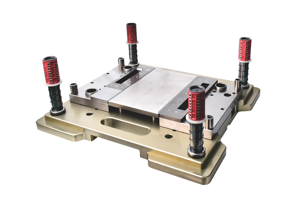 New energy lithium battery integrated precision knife mold assembly